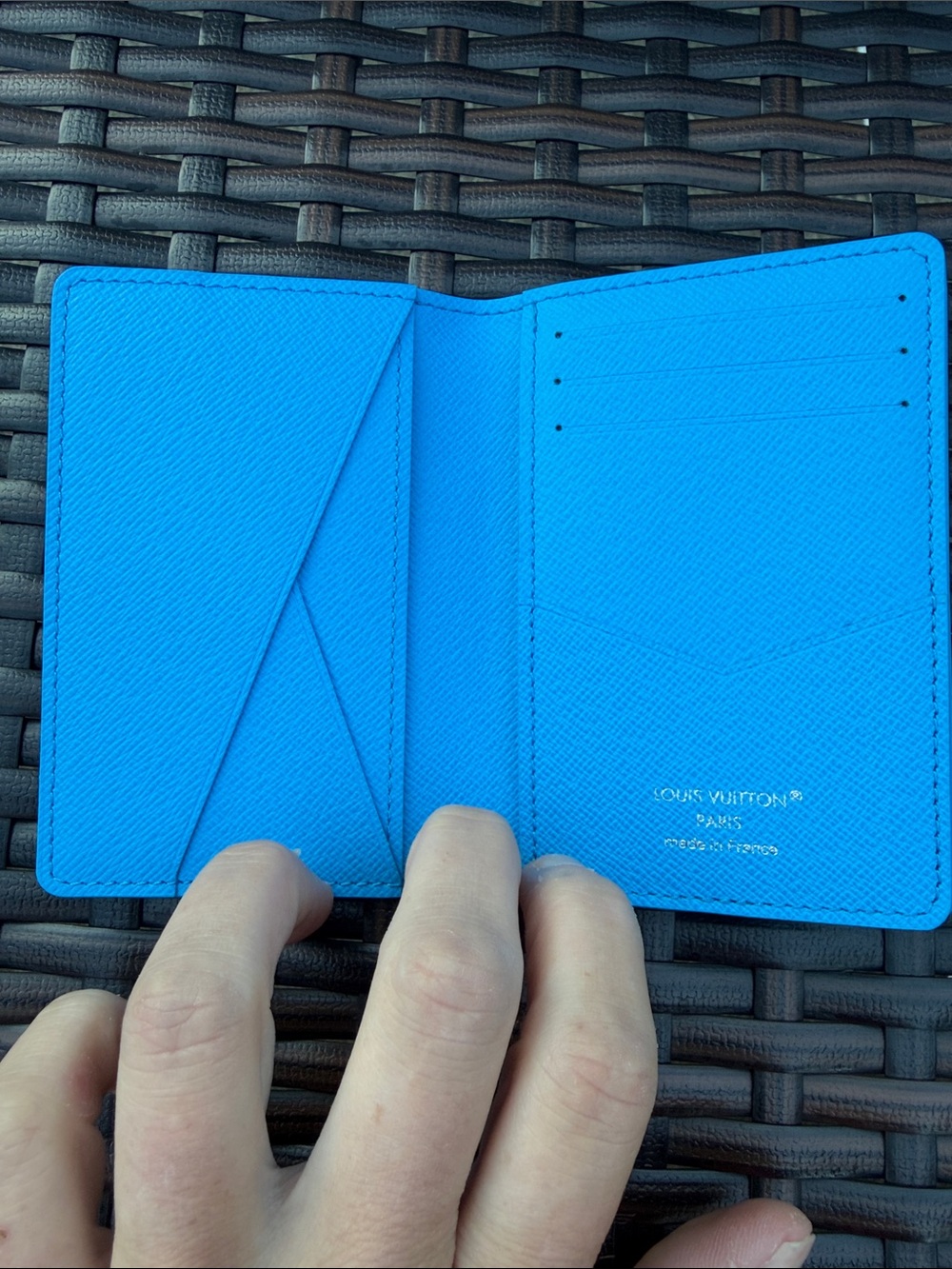 NWT Louis Vuitton Pool Pocket Organizer in Blue Lagoon - Picture 4 of 4